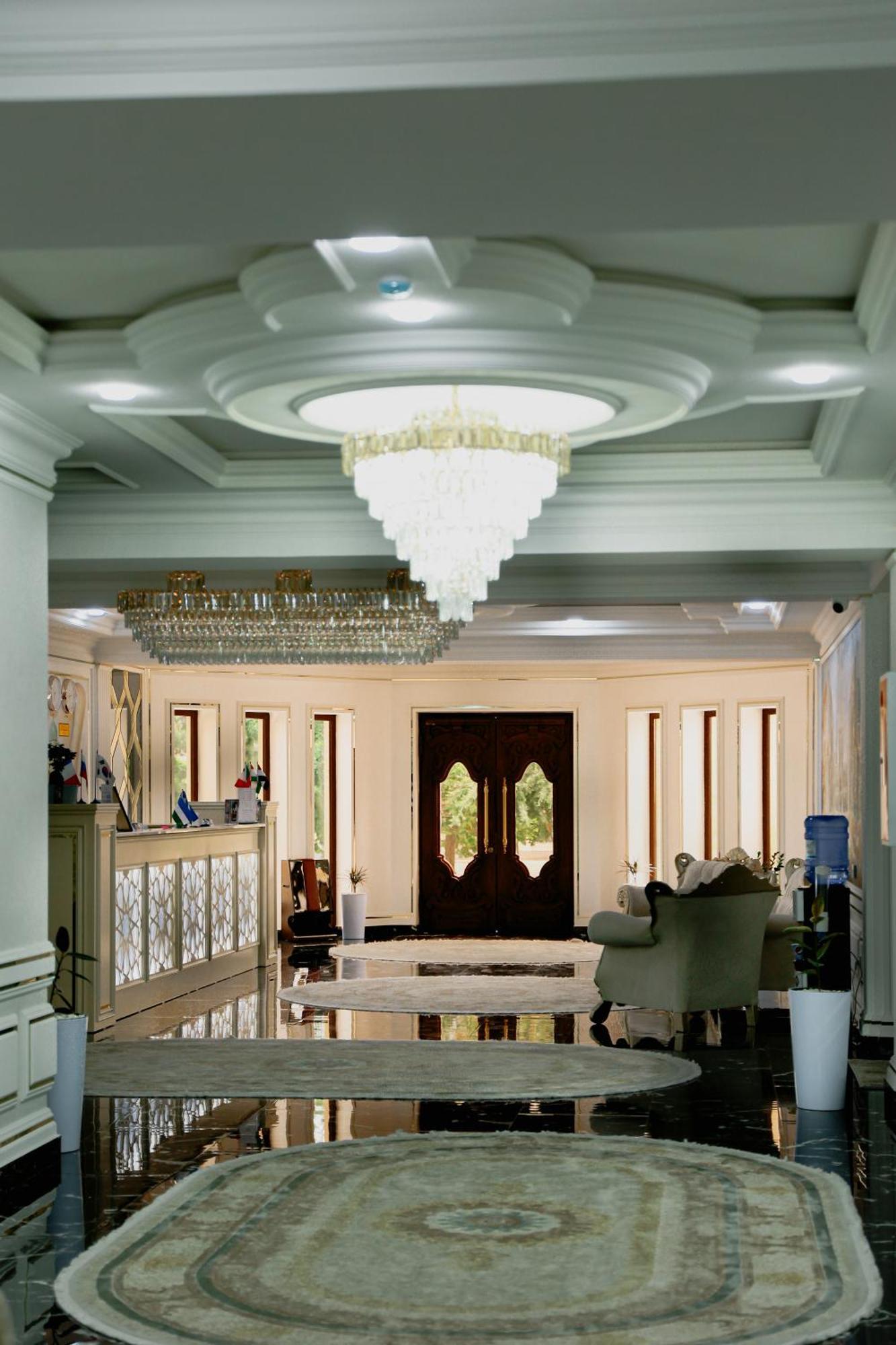 Ko'K Saroy Plaza Hotel Samarkand Buitenkant foto