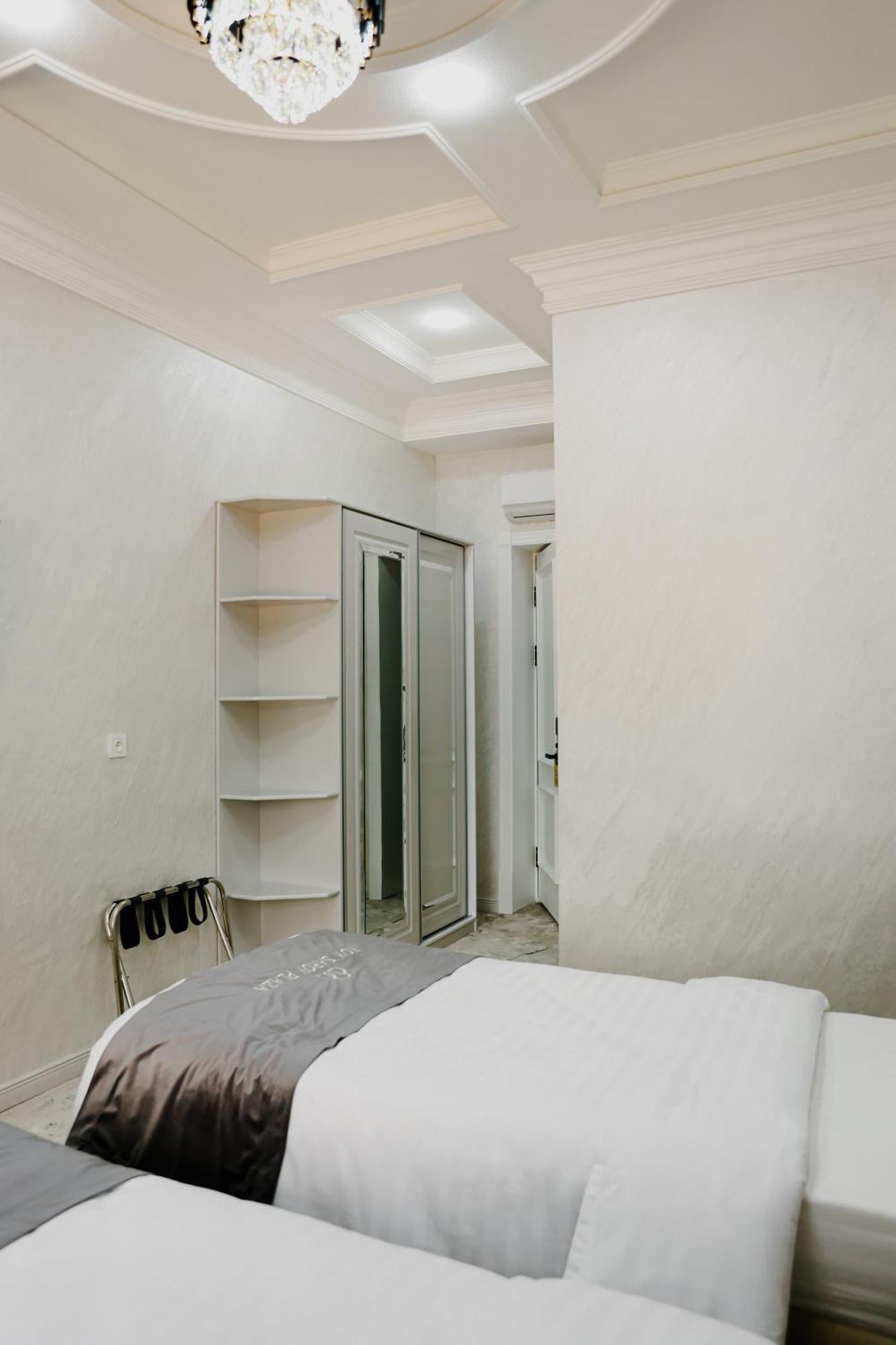Ko'K Saroy Plaza Hotel Samarkand Buitenkant foto