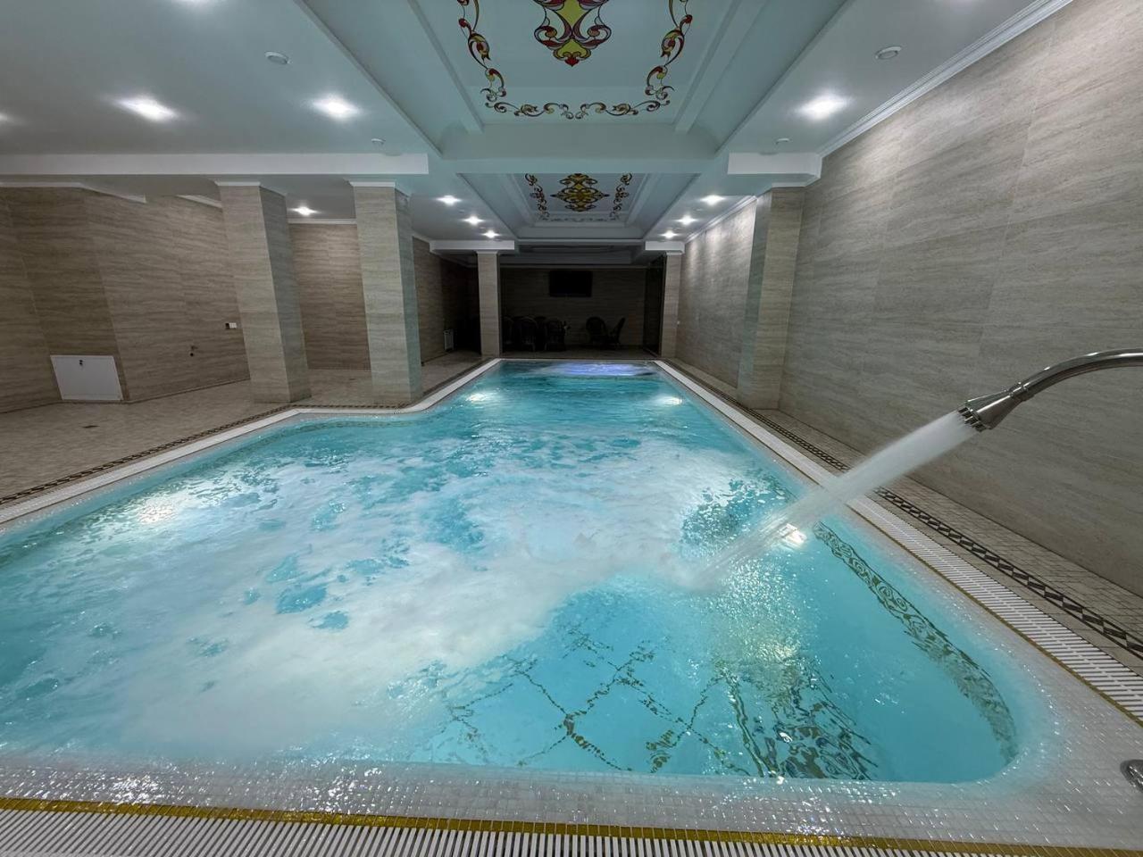 Ko'K Saroy Plaza Hotel Samarkand Buitenkant foto